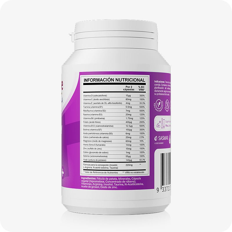 Conceive Plus Ovulation Bundle (ES) with a close-up of Women's Fertility Support bottle’s nutrition facts label in Spanish, detailing vitamin and mineral content per two capsules along with visible ingredients and supplement composition.